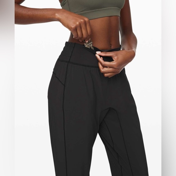 Lululemon Sun Setter Jogger 28" in Black Size 8 - Picture 2 of 7